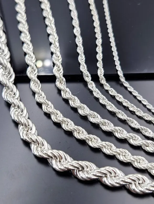 SILVER CHAINS (copy)